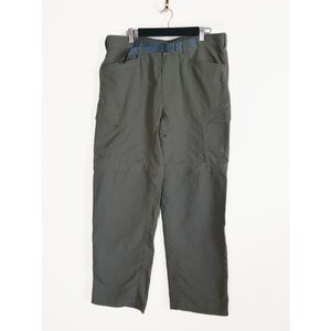 The North Face Olive Green Convertible Hiking Pants 9.5” Shorts Mens size L